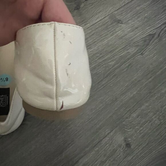 Jones NY Slats size 8.5 Women narrow fit patent leather - Picture 5 of 5